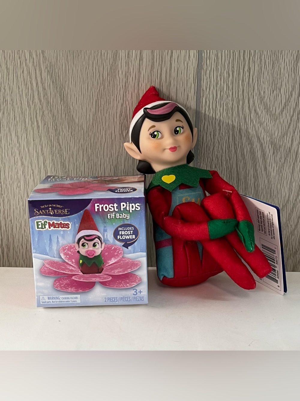 Elf Mates Pink Baby Frost Pips Mini Blooms Girl With Flower & Pink Hair Elf Set